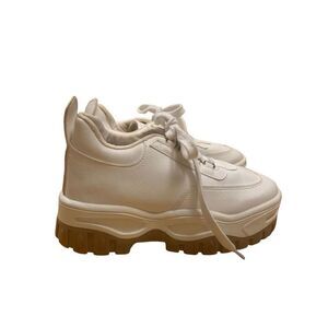 Women's NIC sport White sneakers size 9